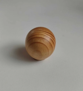 Knopka  přírodní 34mm KN08